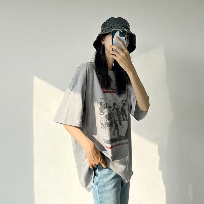 Store Long Tee