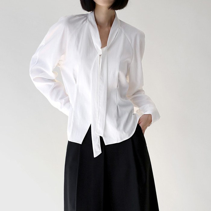 Pintuck tie blouse