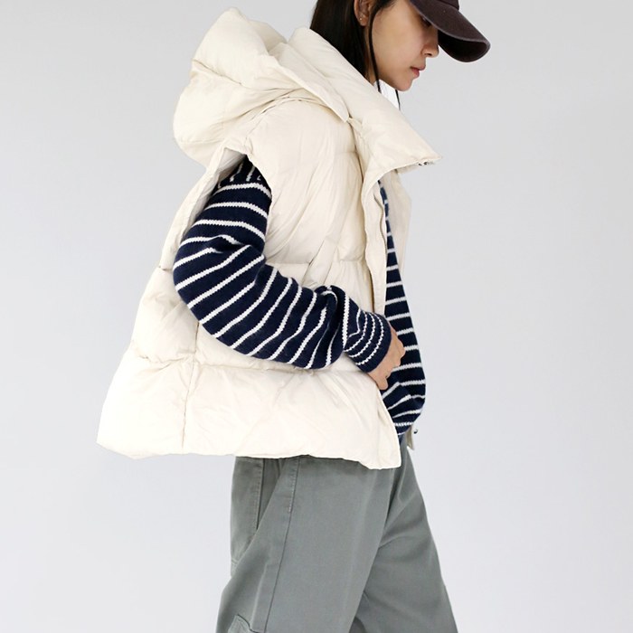 Detachable hood duck down vest