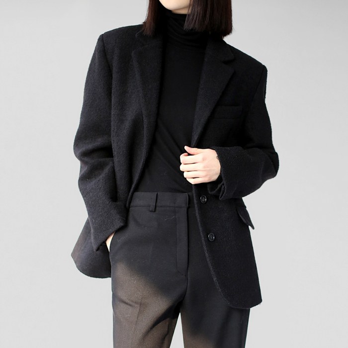 Buckle wool jacket